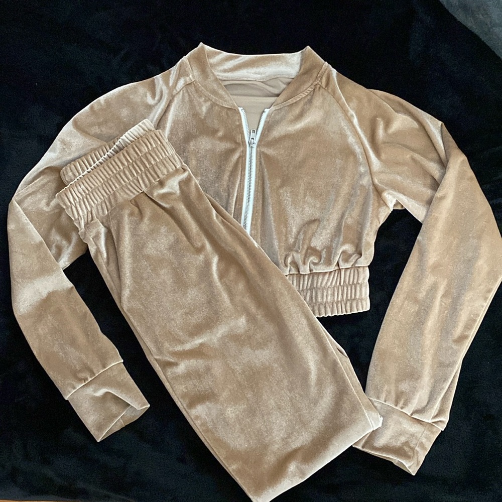 Champagne Jogger Set